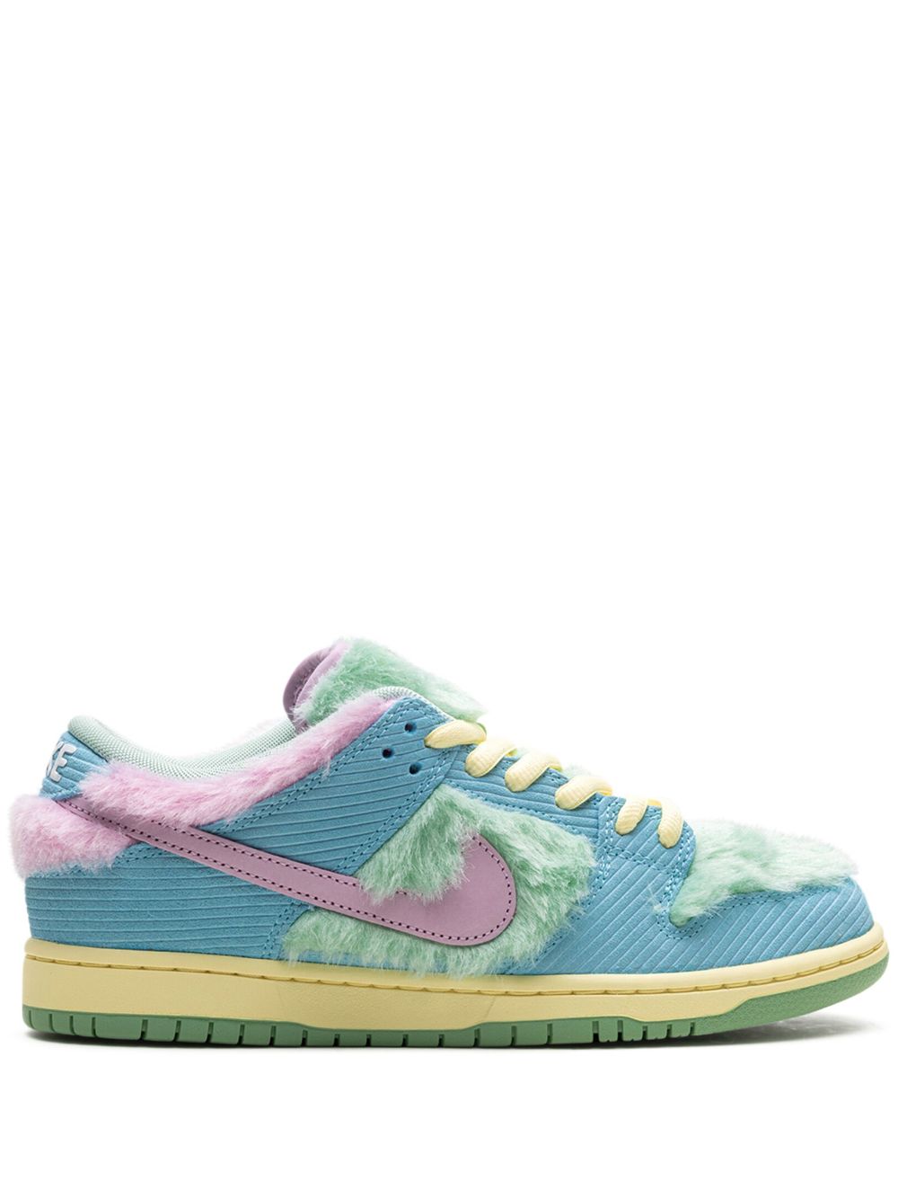 NIKE SB DUNK LOW x VERDY VISTY