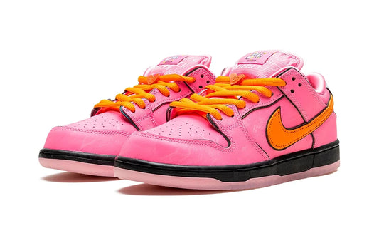 NIKE SB DUNK LOW x POWER PUFF GIRLS "BOMBON"